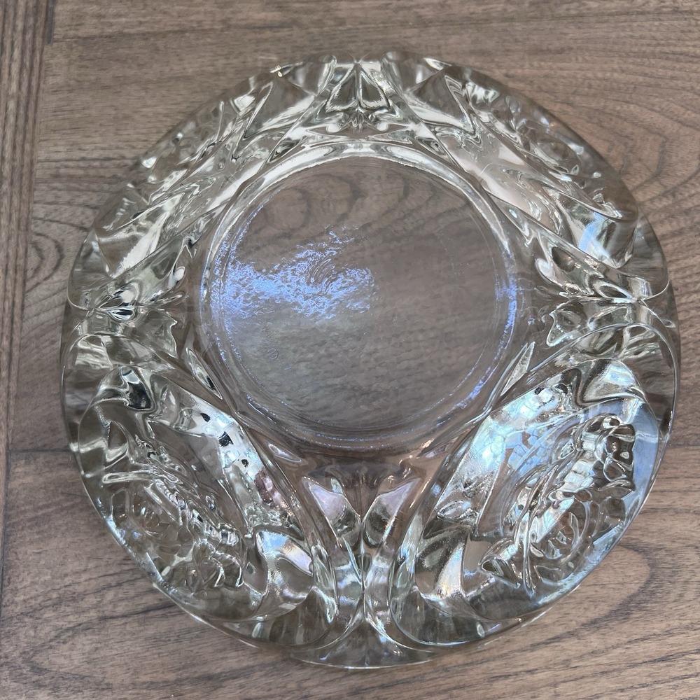 Vintage Pasari Clear Crystal Glass Ashtray with a Rose Design, Made in Indonesia - Picture 6 of 9